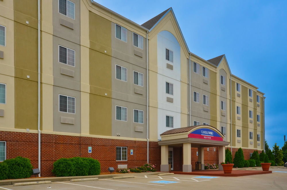 Candlewood Suites Clarksville image 1
